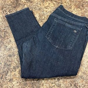 Gently used, no holes. Rag n’ Bone jeans size 29.